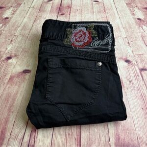 ➡️Blue Tattoo Black Low Rise Jean Size 27x33”